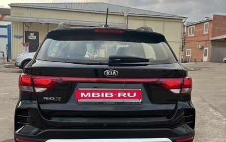 KIA Rio IV, 2021 год, 1 650 000 рублей, 5 фотография