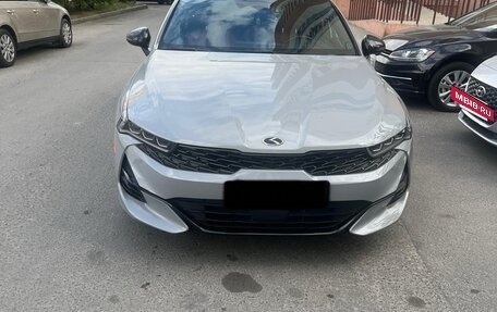 KIA K5, 2021 год, 2 700 000 рублей, 2 фотография