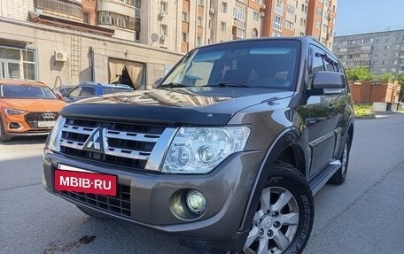 Mitsubishi Pajero IV, 2012 год, 2 200 000 рублей, 21 фотография