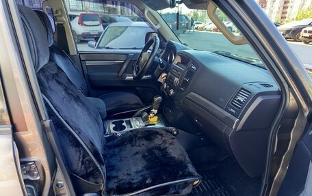 Mitsubishi Pajero IV, 2012 год, 2 200 000 рублей, 36 фотография