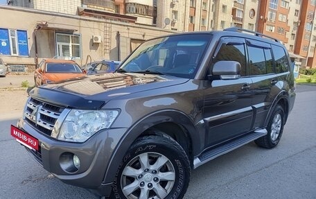 Mitsubishi Pajero IV, 2012 год, 2 200 000 рублей, 26 фотография
