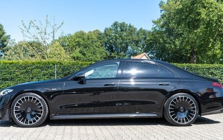 Mercedes-Benz S-Класс AMG, 2024 год, 53 000 000 рублей, 3 фотография