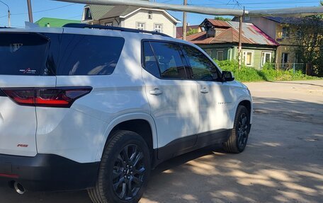 Chevrolet Traverse II, 2019 год, 3 200 000 рублей, 4 фотография