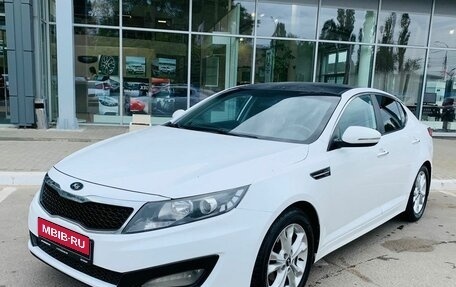 KIA K5 I рестайлинг, 2011 год, 995 000 рублей, 1 фотография