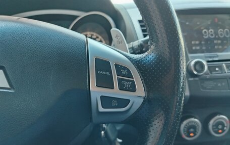 Mitsubishi Outlander III рестайлинг 3, 2008 год, 912 000 рублей, 9 фотография