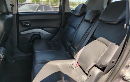 Mitsubishi Outlander III рестайлинг 3, 2008 год, 912 000 рублей, 17 фотография