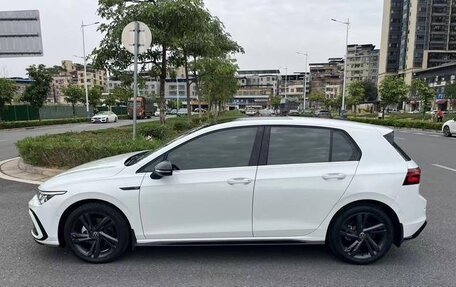 Volkswagen Golf VIII, 2022 год, 1 730 027 рублей, 3 фотография