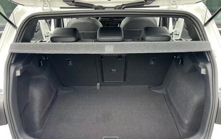 Volkswagen Golf VIII, 2022 год, 1 730 027 рублей, 16 фотография