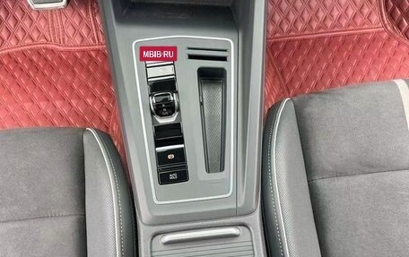 Volkswagen Golf VIII, 2022 год, 1 730 027 рублей, 12 фотография