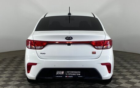 KIA Rio IV, 2018 год, 1 399 000 рублей, 6 фотография
