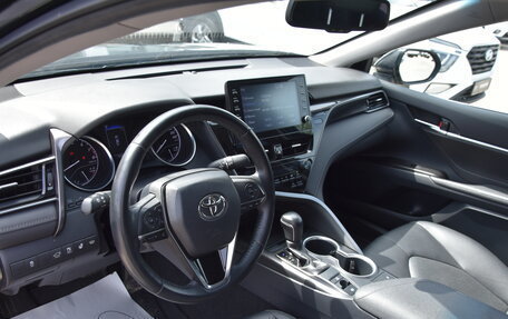 Toyota Camry, 2021 год, 3 200 000 рублей, 16 фотография