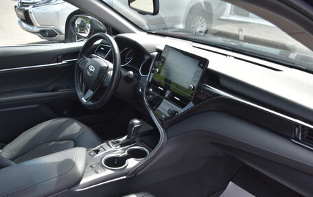 Toyota Camry, 2021 год, 3 200 000 рублей, 19 фотография
