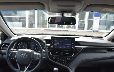 Toyota Camry, 2021 год, 3 200 000 рублей, 18 фотография