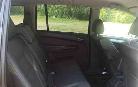 Opel Zafira B, 2011 год, 720 000 рублей, 17 фотография