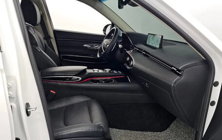 Genesis GV70, 2022 год, 3 380 000 рублей, 11 фотография