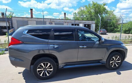 Mitsubishi Pajero Sport III рестайлинг, 2020 год, 3 100 000 рублей, 10 фотография