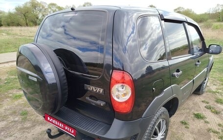 Chevrolet Niva I рестайлинг, 2011 год, 490 000 рублей, 11 фотография