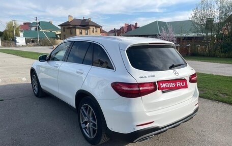Mercedes-Benz GLC, 2019 год, 2 750 000 рублей, 4 фотография