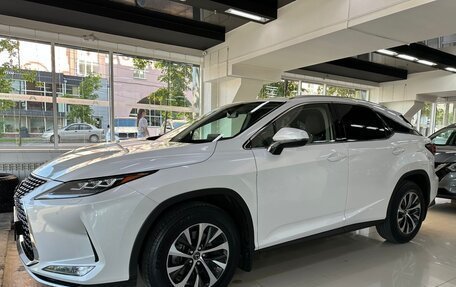 Lexus RX IV рестайлинг, 2020 год, 4 999 000 рублей, 2 фотография