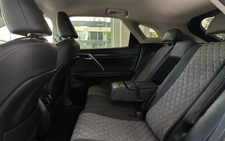 Lexus RX IV рестайлинг, 2020 год, 4 999 000 рублей, 13 фотография