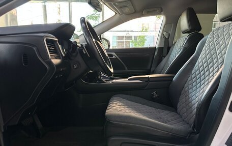 Lexus RX IV рестайлинг, 2020 год, 4 999 000 рублей, 10 фотография
