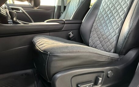 Lexus RX IV рестайлинг, 2020 год, 4 999 000 рублей, 14 фотография