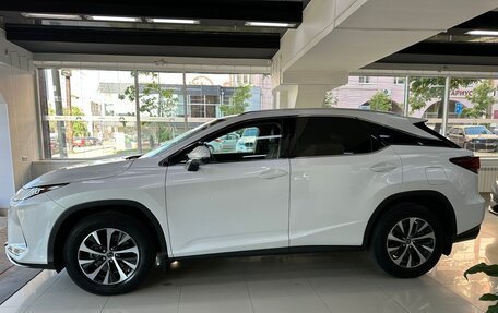 Lexus RX IV рестайлинг, 2020 год, 4 999 000 рублей, 8 фотография