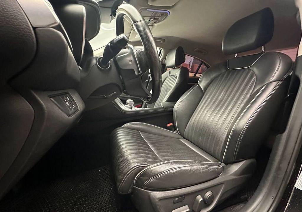 Genesis G70, 2018 год, 1 981 000 рублей, 12 фотография