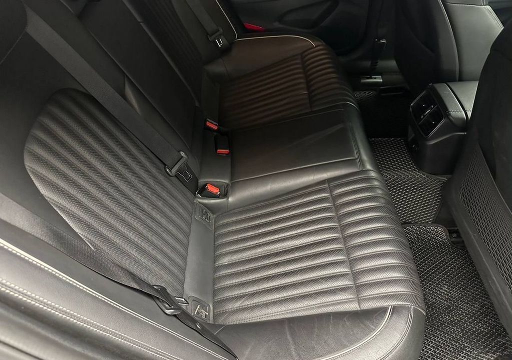 Genesis G70, 2018 год, 1 981 000 рублей, 21 фотография