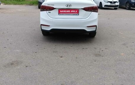 Hyundai Solaris II рестайлинг, 2018 год, 750 000 рублей, 9 фотография