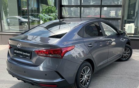 Hyundai Solaris II рестайлинг, 2021 год, 1 595 000 рублей, 5 фотография