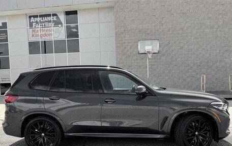 BMW X5, 2022 год, 6 020 000 рублей, 3 фотография
