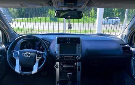 Toyota Land Cruiser Prado 150 рестайлинг 2, 2012 год, 2 949 000 рублей, 10 фотография