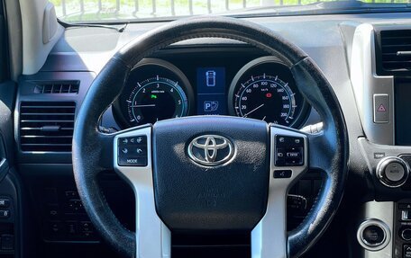 Toyota Land Cruiser Prado 150 рестайлинг 2, 2012 год, 2 949 000 рублей, 12 фотография