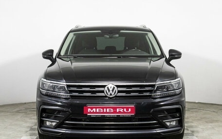 Volkswagen Tiguan II, 2018 год, 2 779 898 рублей, 2 фотография