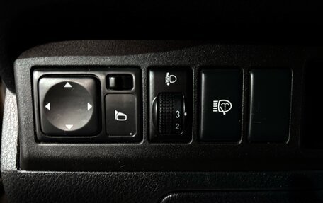 Nissan Note II рестайлинг, 2010 год, 590 000 рублей, 10 фотография