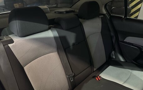 Chevrolet Cruze II, 2011 год, 559 000 рублей, 17 фотография