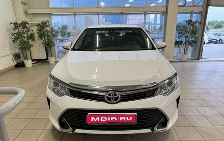Toyota Camry, 2014 год, 2 070 000 рублей, 3 фотография