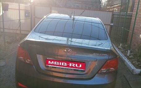 Hyundai Solaris II рестайлинг, 2015 год, 820 000 рублей, 3 фотография