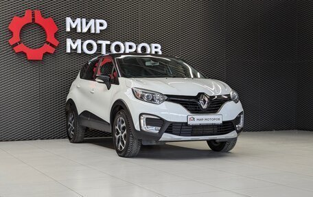 Renault Kaptur I рестайлинг, 2018 год, 1 365 000 рублей, 3 фотография