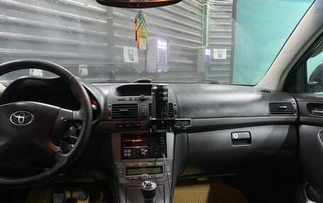 Toyota Avensis III рестайлинг, 2006 год, 660 000 рублей, 12 фотография