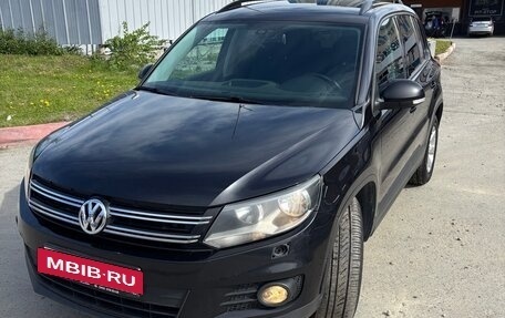 Volkswagen Tiguan I, 2012 год, 1 180 000 рублей, 2 фотография