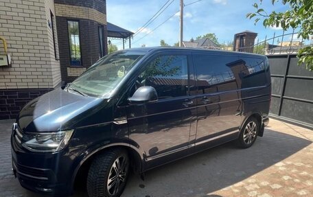 Volkswagen Multivan T6 рестайлинг, 2018 год, 4 250 000 рублей, 3 фотография