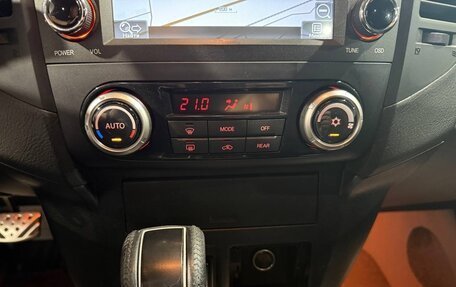Mitsubishi Pajero IV, 2012 год, 2 490 000 рублей, 20 фотография