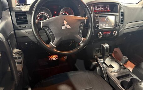 Mitsubishi Pajero IV, 2012 год, 2 490 000 рублей, 22 фотография