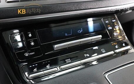 Hyundai Grandeur, 2021 год, 2 400 000 рублей, 10 фотография