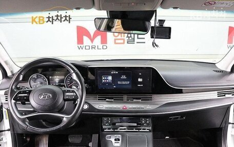 Hyundai Grandeur, 2021 год, 2 400 000 рублей, 13 фотография