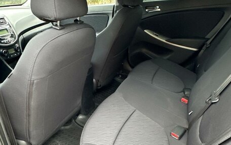 Hyundai Solaris II рестайлинг, 2011 год, 835 000 рублей, 18 фотография