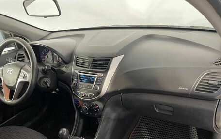 Hyundai Solaris II рестайлинг, 2014 год, 849 000 рублей, 12 фотография