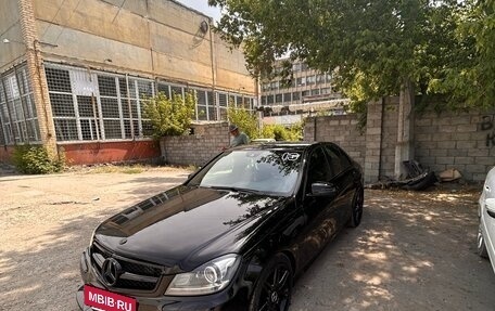 Mercedes-Benz C-Класс, 2013 год, 1 800 000 рублей, 11 фотография